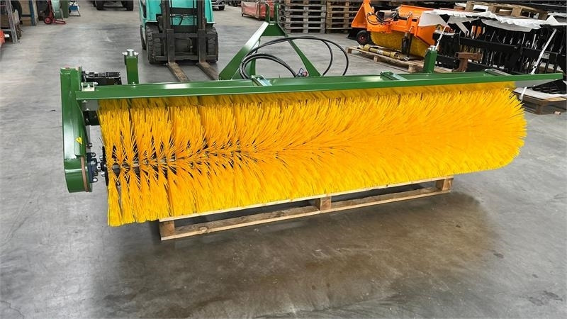 Thyregod TK 2800 med nylon børster og hydraulisk sving. bre - Brosse: photos 5 Thyregod TK 2800 med nylon børster og hydraulisk sving. bre - Brosse: photos 5