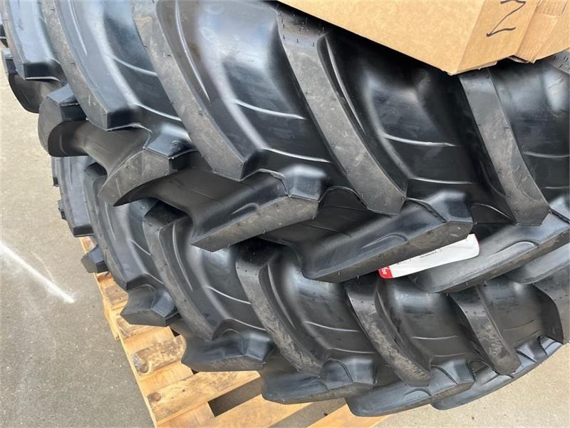 Volvo Tvillingehjul som passer til AGRI 750/65R26 - Chargeuse sur pneus: photos 2 Volvo Tvillingehjul som passer til AGRI 750/65R26 - Chargeuse sur pneus: photos 2