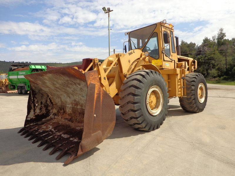 Caterpillar CAT 966C Wheeloader-Sold - Chargeuse sur pneus: photos 3 Caterpillar CAT 966C Wheeloader-Sold - Chargeuse sur pneus: photos 3
