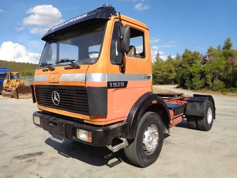 Mercedes-Benz NG Mercedes Benz 1929K 4X2 - Tracteur routier: photos 2 Mercedes-Benz NG Mercedes Benz 1929K 4X2 - Tracteur routier: photos 2