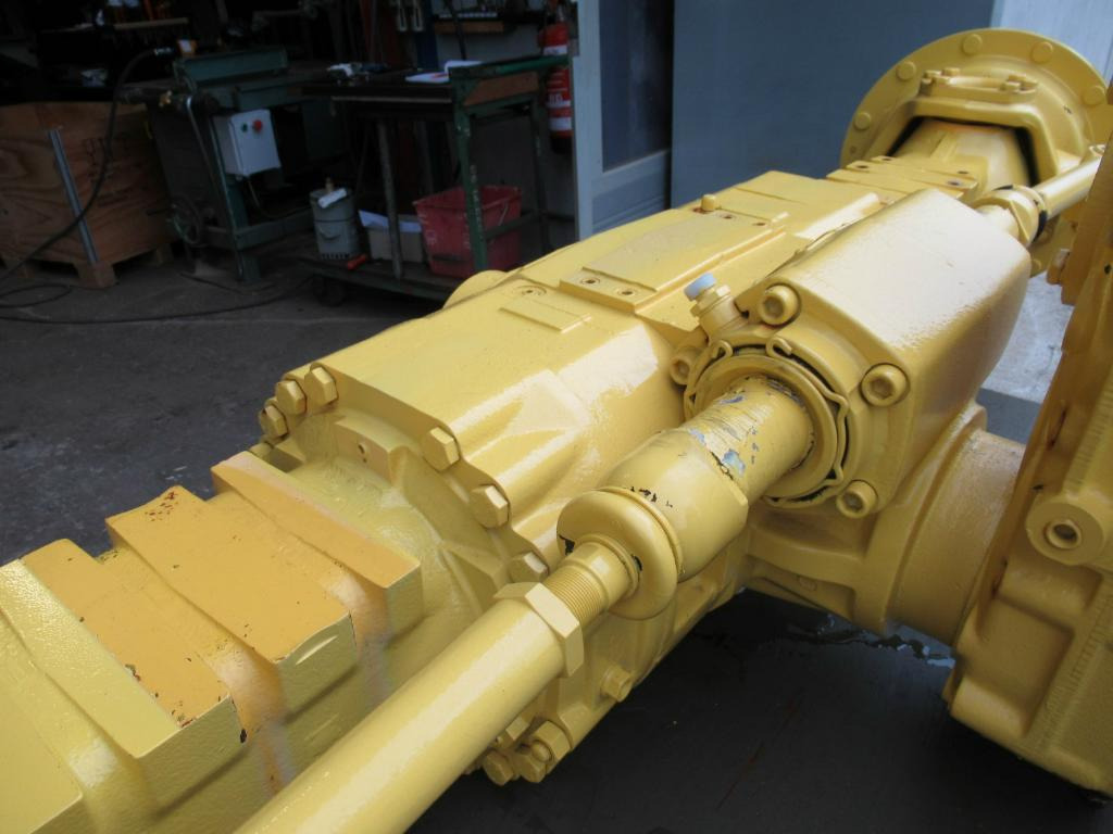 Bomag 05586301 - Essieu avant pour Engins de chantier: photos 5 Bomag 05586301 - Essieu avant pour Engins de chantier: photos 5