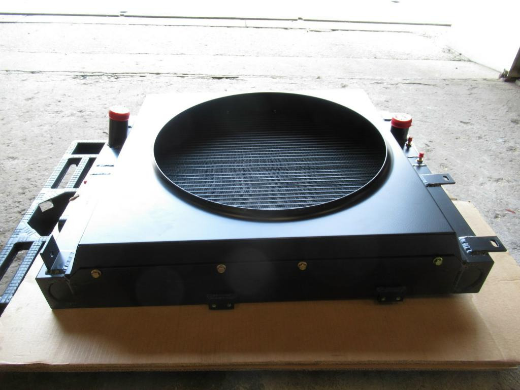 Bomag 05903175 - Radiateur pour Engins de chantier: photos 3 Bomag 05903175 - Radiateur pour Engins de chantier: photos 3