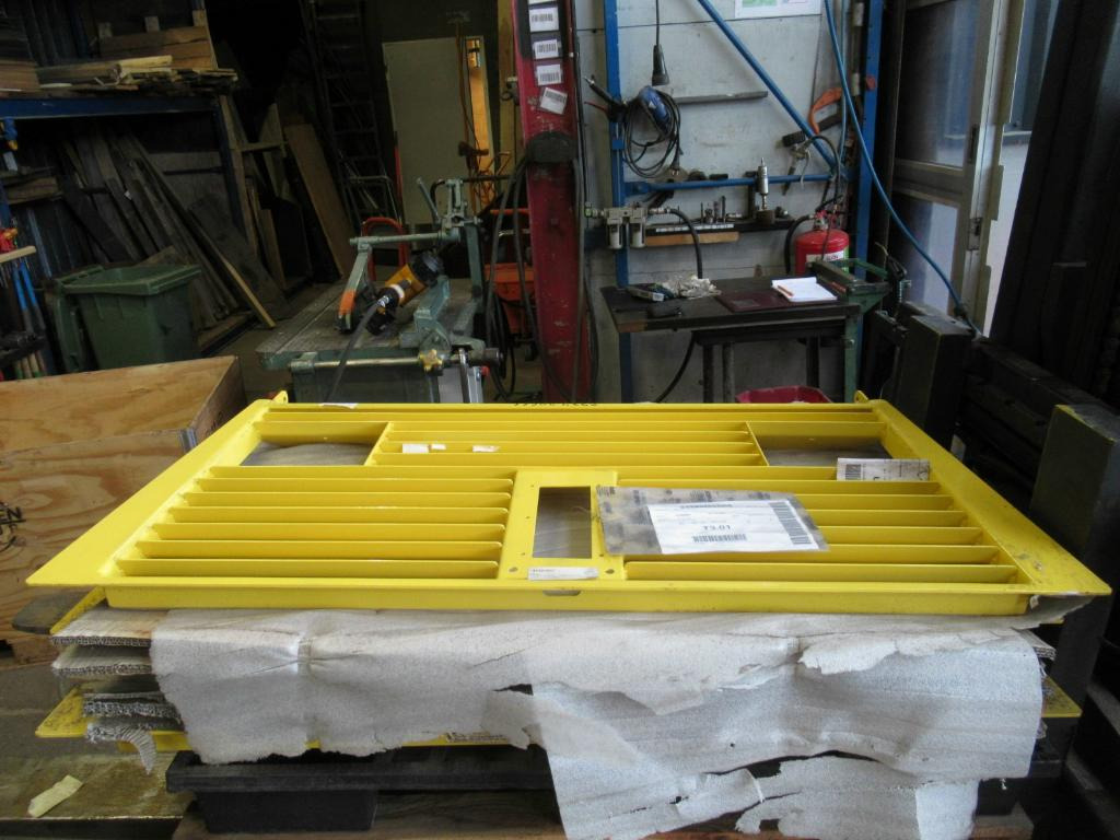 Bomag 57300801 - - Portière et pièces pour Engins de chantier: photos 1 Bomag 57300801 - - Portière et pièces pour Engins de chantier: photos 1