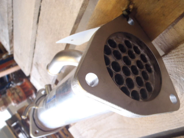 Case 8976067182 - Refroidisseur EGR pour Engins de chantier: photos 2 Case 8976067182 - Refroidisseur EGR pour Engins de chantier: photos 2