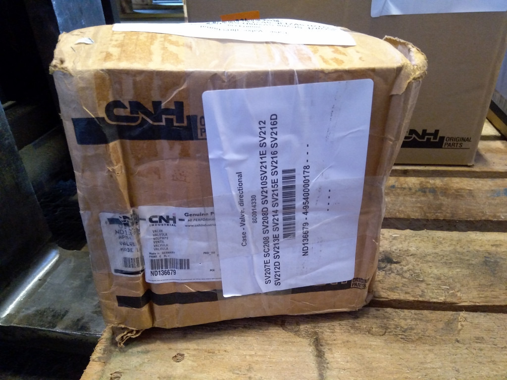 Case ND136679 - Valve hydraulique pour Engins de chantier: photos 5 Case ND136679 - Valve hydraulique pour Engins de chantier: photos 5