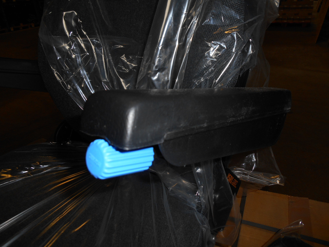 Caterpillar 2244440 - - Siège pour Engins de chantier: photos 4 Caterpillar 2244440 - - Siège pour Engins de chantier: photos 4