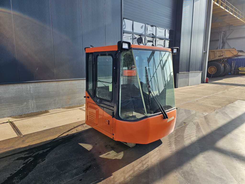 Doosan 220101-00071B - 220101-00071 - Cabine pour Engins de chantier: photos 3 Doosan 220101-00071B - 220101-00071 - Cabine pour Engins de chantier: photos 3