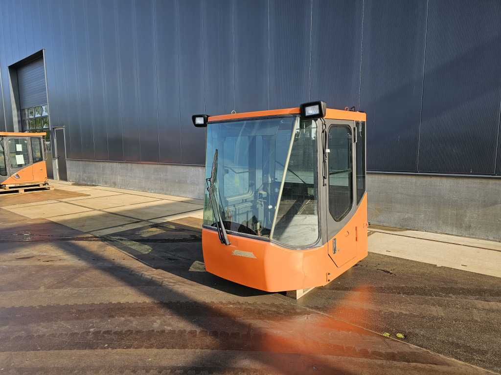 Doosan 220101-00071B - 220101-00071B - Cabine pour Engins de chantier: photos 1 Doosan 220101-00071B - 220101-00071B - Cabine pour Engins de chantier: photos 1