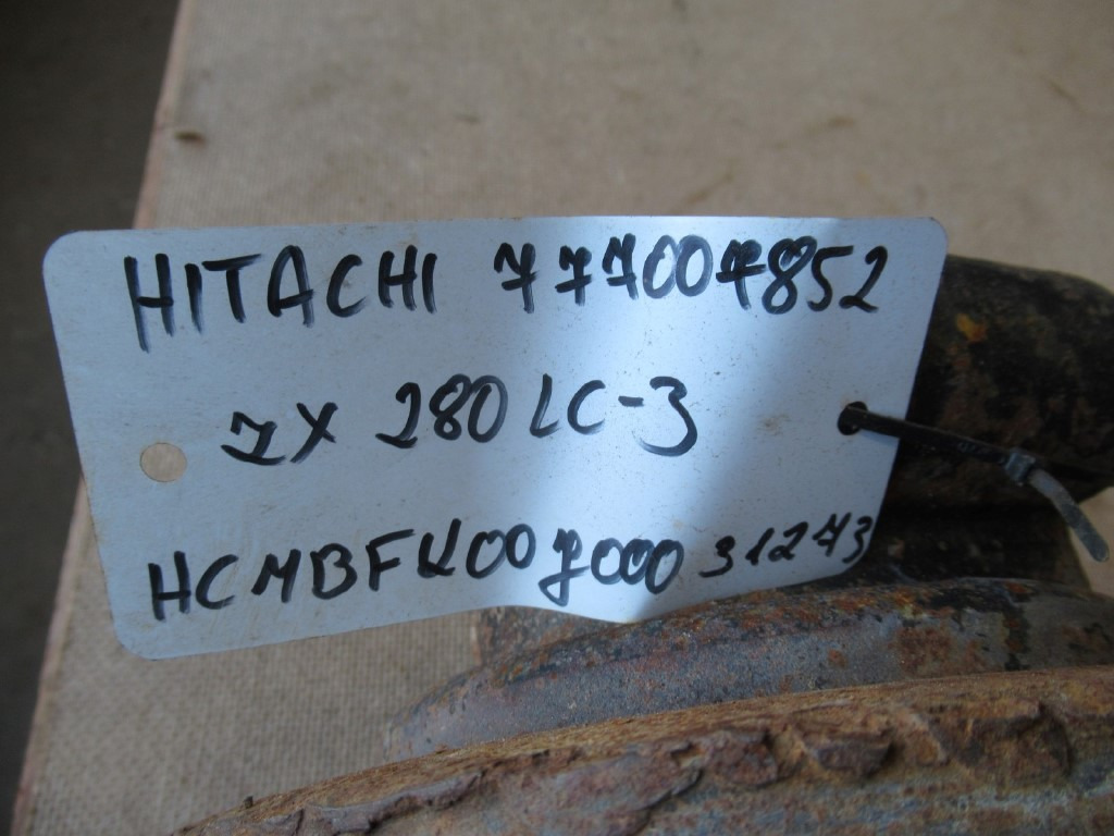 Hitachi HT627 - - Galet à chenilles pour Engins de chantier: photos 4 Hitachi HT627 - - Galet à chenilles pour Engins de chantier: photos 4