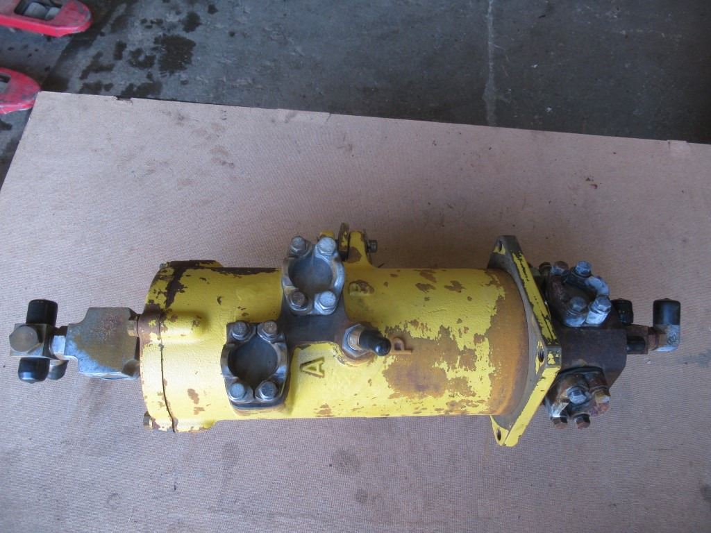 Komatsu PC800LC-8 - - Hydraulique pour Engins de chantier: photos 4 Komatsu PC800LC-8 - - Hydraulique pour Engins de chantier: photos 4