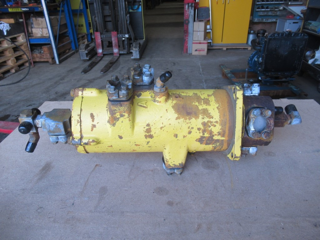 Komatsu PC800LC-8 - - Hydraulique pour Engins de chantier: photos 1 Komatsu PC800LC-8 - - Hydraulique pour Engins de chantier: photos 1