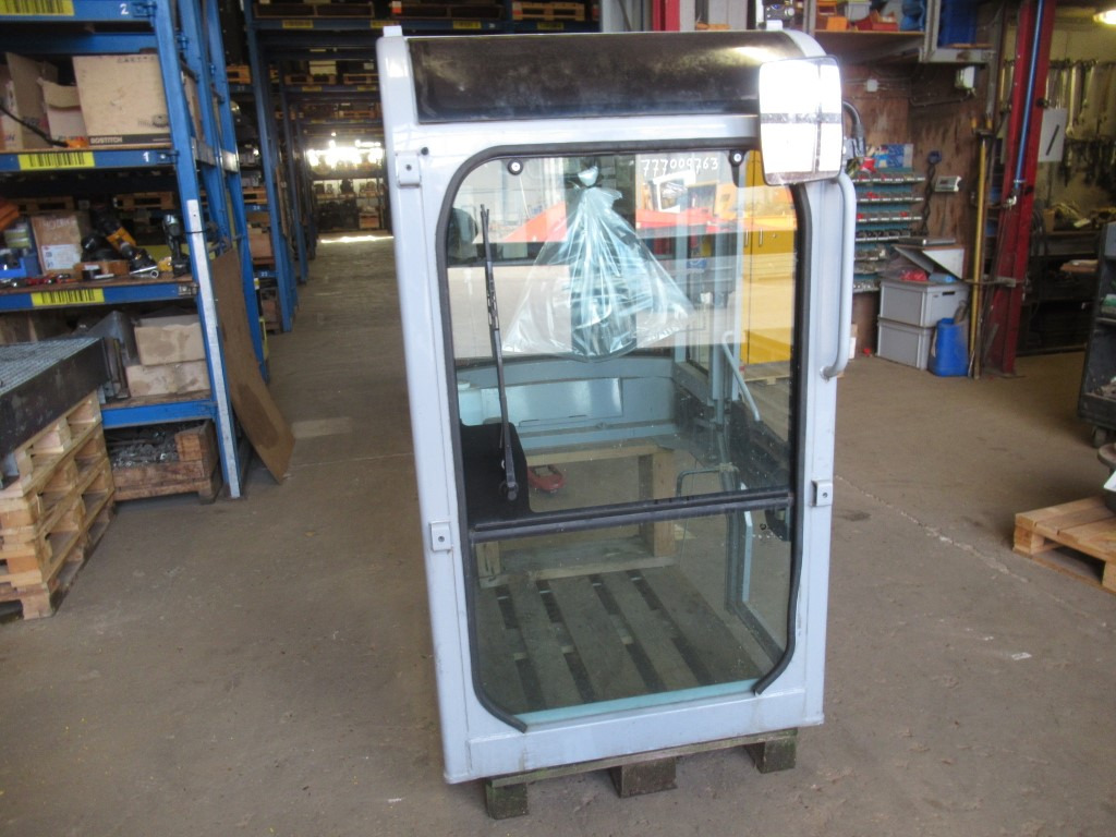 New Holland 72271210 - - Cabine pour Engins de chantier: photos 1 New Holland 72271210 - - Cabine pour Engins de chantier: photos 1