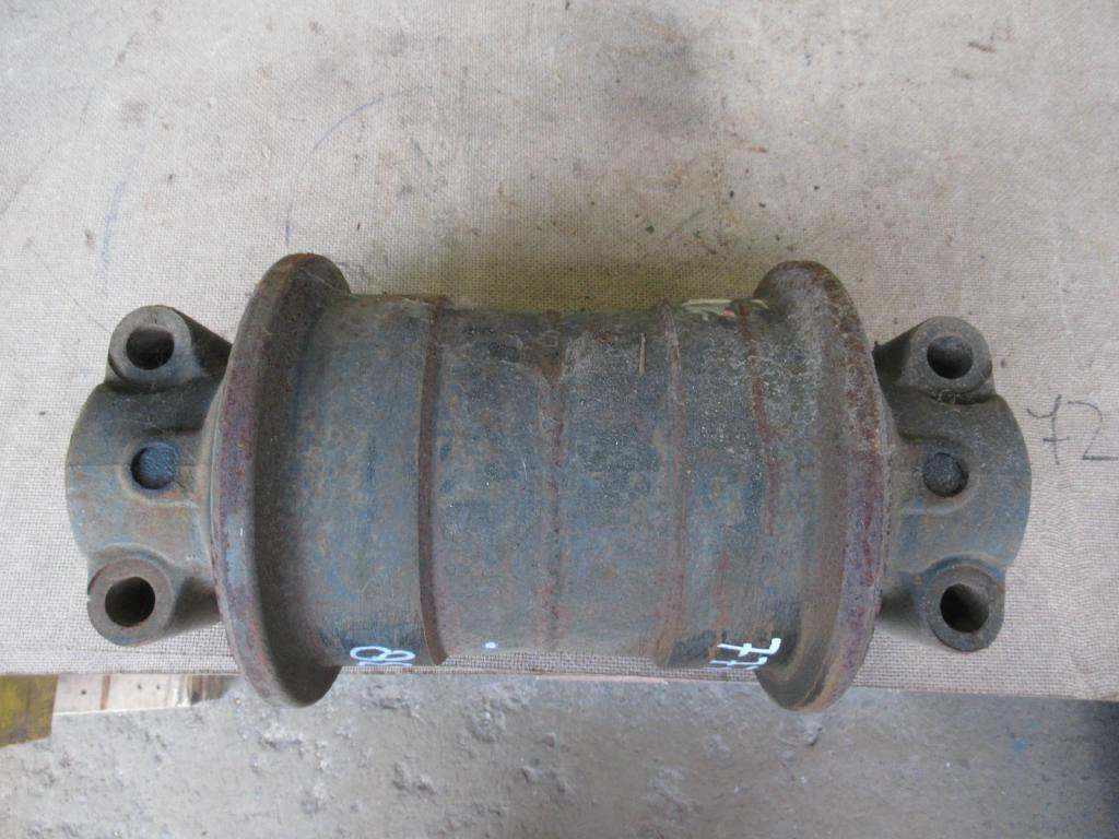 New Holland 73181638 - FT4480 - Galet à chenilles pour Engins de chantier: photos 2 New Holland 73181638 - FT4480 - Galet à chenilles pour Engins de chantier: photos 2