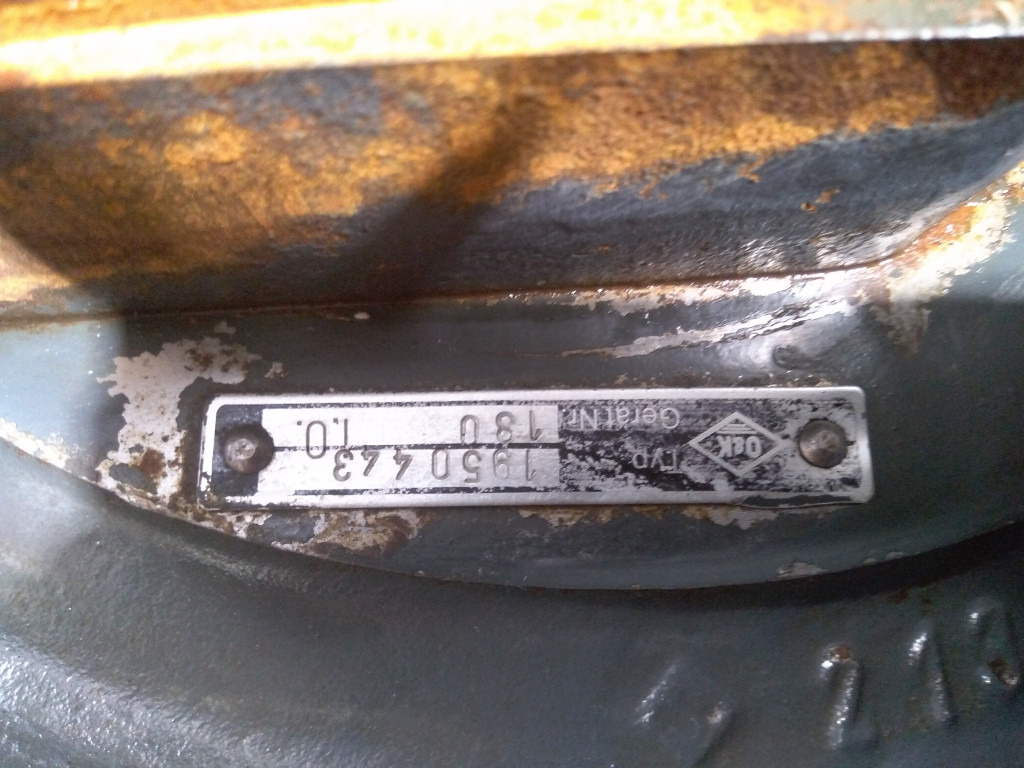 O&K 1950443 - Moteur de translation pour Engins de chantier: photos 3 O&K 1950443 - Moteur de translation pour Engins de chantier: photos 3