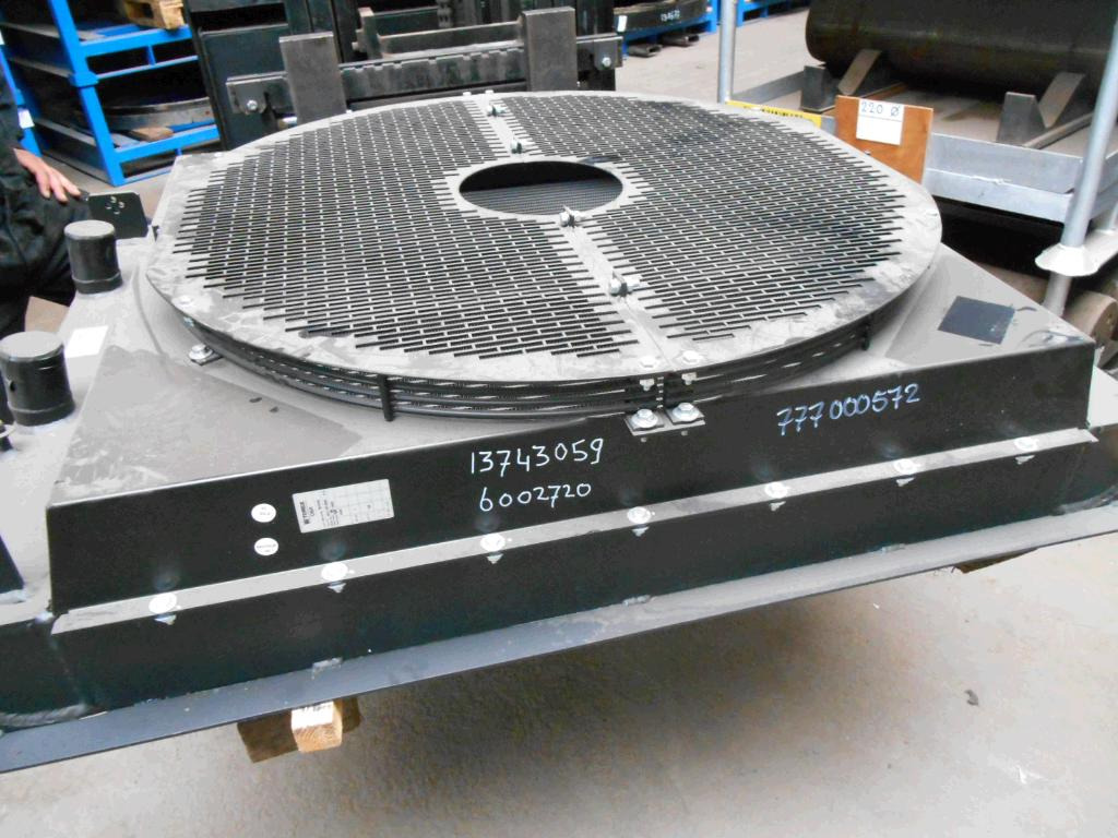 Terex O&K 6002720 - - Radiateur pour Engins de chantier: photos 5 Terex O&K 6002720 - - Radiateur pour Engins de chantier: photos 5