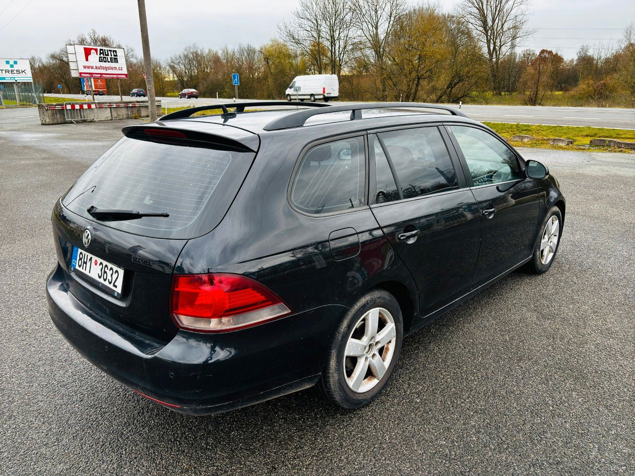 Volkswagen Golf VI Variant Trendline - Voiture break: photos 4 Volkswagen Golf VI Variant Trendline - Voiture break: photos 4