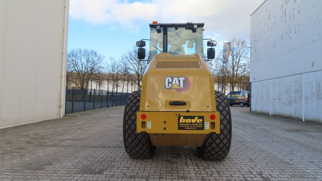 Caterpillar CS13 - Compacteur à pieds de mouton/ Monocylindre: photos 3 Caterpillar CS13 - Compacteur à pieds de mouton/ Monocylindre: photos 3