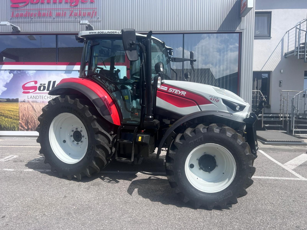 Steyr 4110 PLUS - Tracteur agricole: photos 2 Steyr 4110 PLUS - Tracteur agricole: photos 2