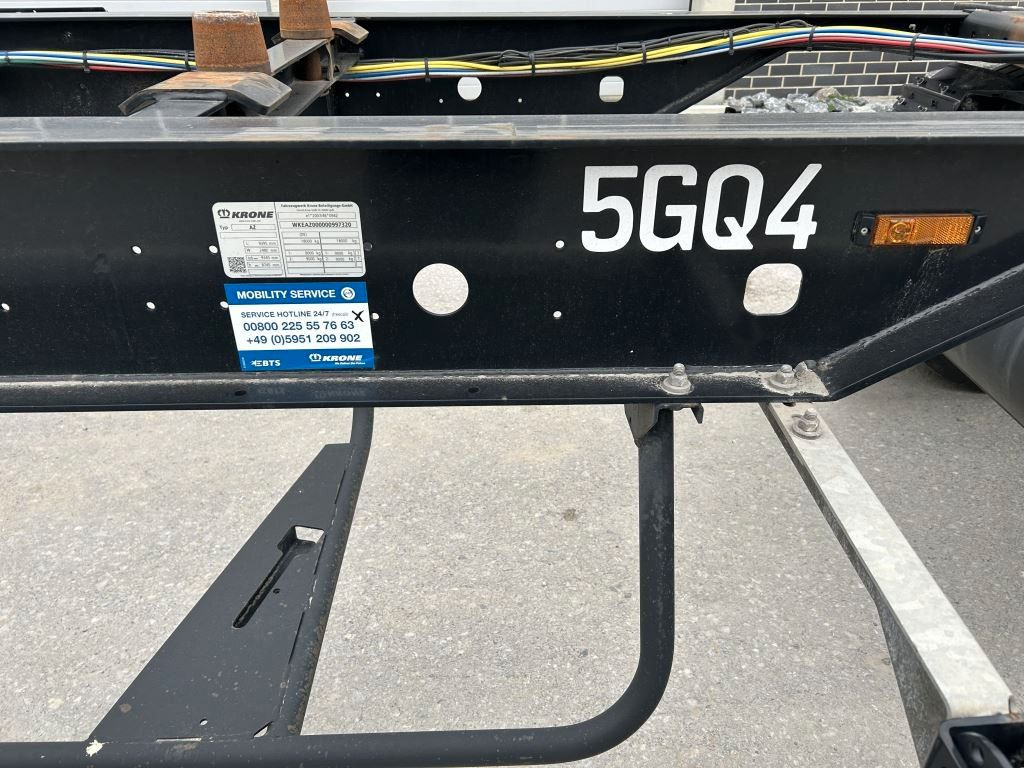 Krone 2 Achswechselfahrgestell, Typ: MAXI AZW 18 eL3B7 - Remorque porte-conteneur/ Caisse mobile: photos 2 Krone 2 Achswechselfahrgestell, Typ: MAXI AZW 18 eL3B7 - Remorque porte-conteneur/ Caisse mobile: photos 2