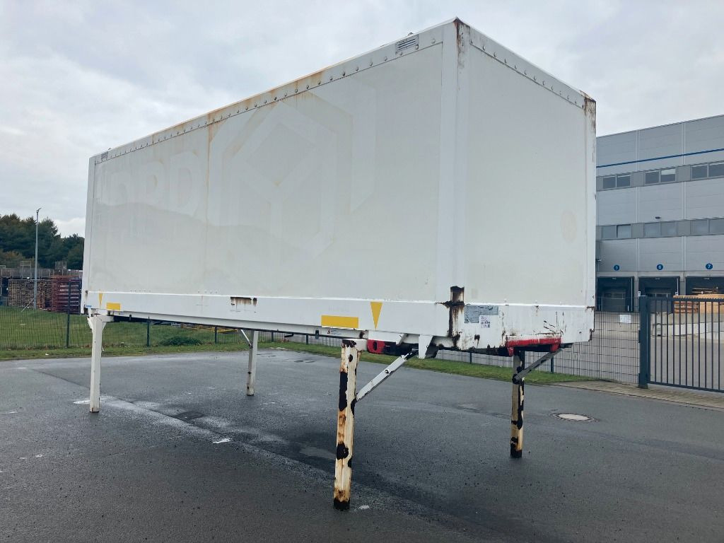 Krone Wechselbrücke Koffer - Carrosserie fourgon: photos 2 Krone Wechselbrücke Koffer - Carrosserie fourgon: photos 2