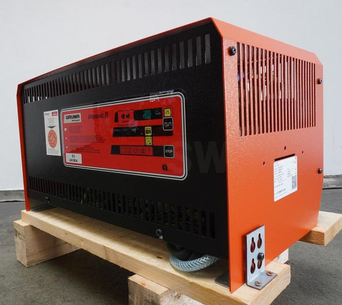 INDUSTRIE AUTOMATION intronic B EU E 24/ 80A - Accumulateur: photos 1 INDUSTRIE AUTOMATION intronic B EU E 24/ 80A - Accumulateur: photos 1