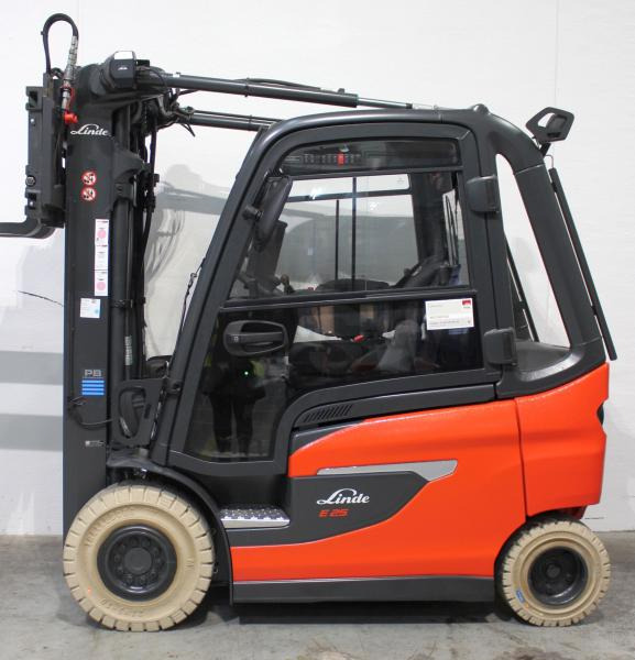 Linde E 25 1252 - Chariot élévateur électrique: photos 4 Linde E 25 1252 - Chariot élévateur électrique: photos 4