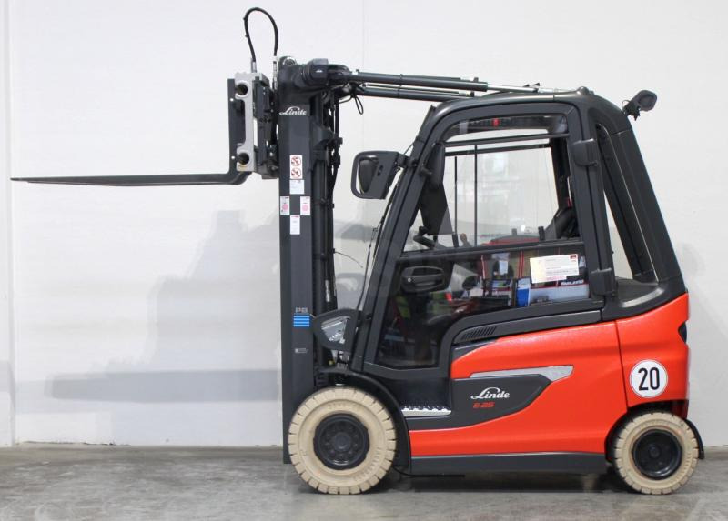 Linde E 25 1252 - Chariot élévateur électrique: photos 3 Linde E 25 1252 - Chariot élévateur électrique: photos 3