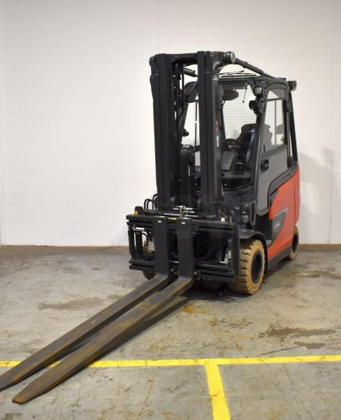 Linde E 30/600 H 1252 - Chariot élévateur électrique: photos 1 Linde E 30/600 H 1252 - Chariot élévateur électrique: photos 1
