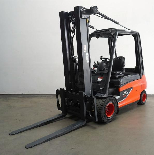 Linde E 35 L 387 - Chariot élévateur électrique: photos 1 Linde E 35 L 387 - Chariot élévateur électrique: photos 1