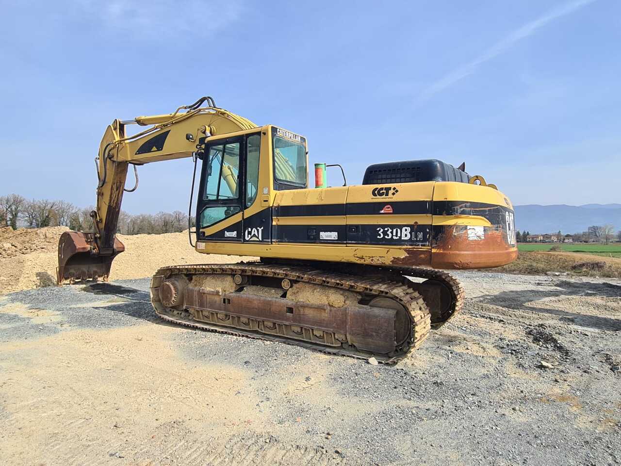 CATERPILLAR 330BLN - Pelle sur chenille: photos 4 CATERPILLAR 330BLN - Pelle sur chenille: photos 4