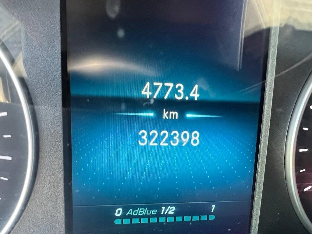 Mercedes-Benz Sprinter 316 CDI serie 1818 - Fourgon utilitaire: photos 3 Mercedes-Benz Sprinter 316 CDI serie 1818 - Fourgon utilitaire: photos 3