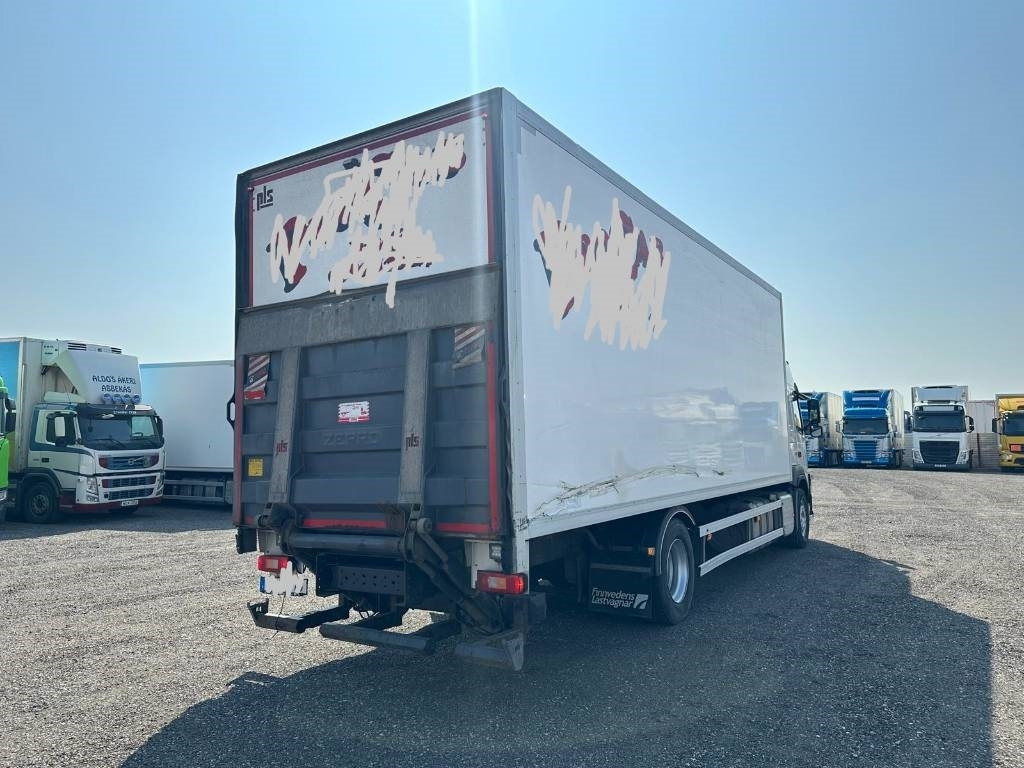 Volvo FM serie 3801 - Camion fourgon: photos 2 Volvo FM serie 3801 - Camion fourgon: photos 2