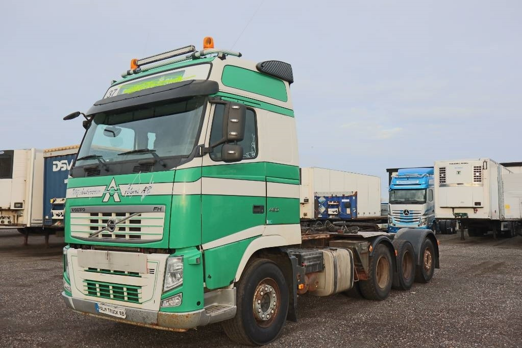 Volvo VOLVO FH 8X4 Serie 5674 - Châssis cabine: photos 1 Volvo VOLVO FH 8X4 Serie 5674 - Châssis cabine: photos 1