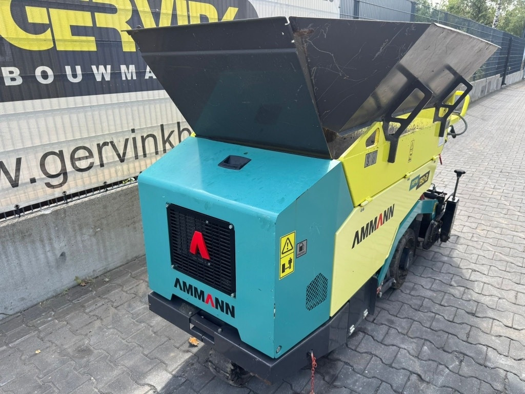 Ammann AFW 150-2 - Finisseur: photos 3 Ammann AFW 150-2 - Finisseur: photos 3