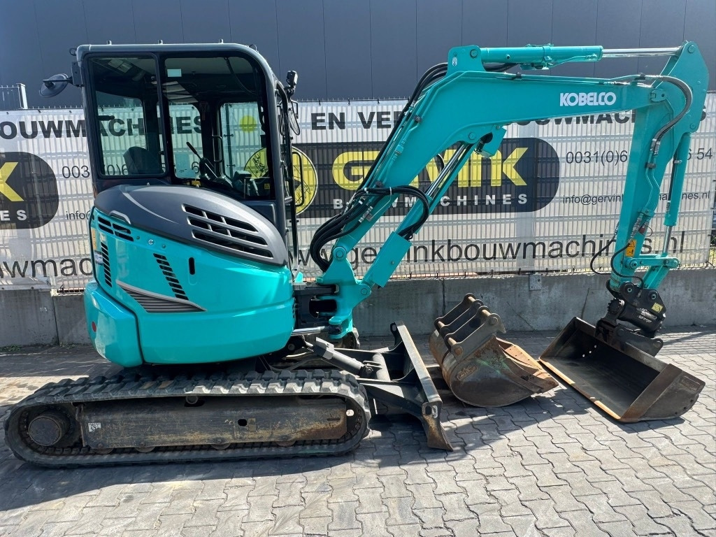 Kobelco SK 35 SR - Mini pelle: photos 1 Kobelco SK 35 SR - Mini pelle: photos 1