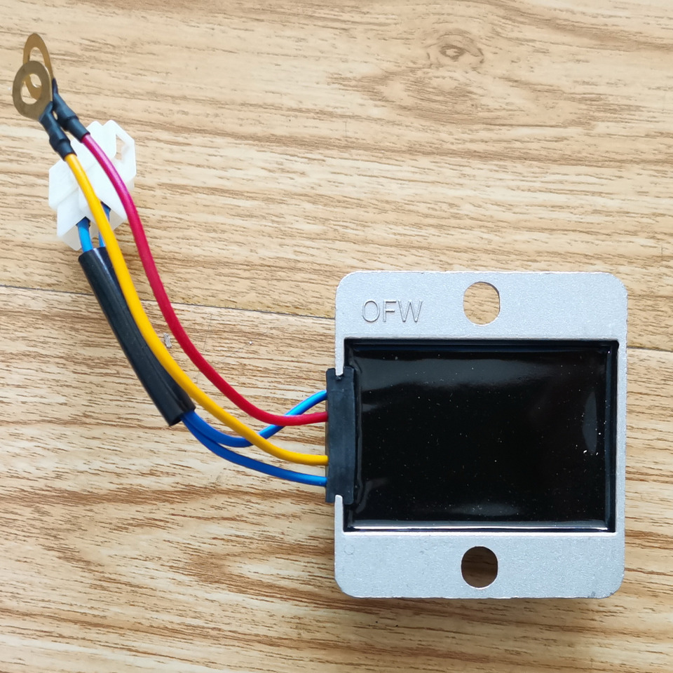 KOOP KD192FC Engine Original Regulator - Moteur et pièces pour Chargeuse sur pneus: photos 2 KOOP KD192FC Engine Original Regulator - Moteur et pièces pour Chargeuse sur pneus: photos 2