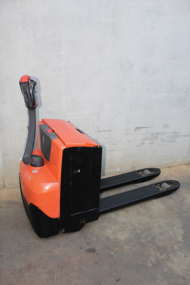 BT LWE 200 - Transpalette: photos 3 BT LWE 200 - Transpalette: photos 3