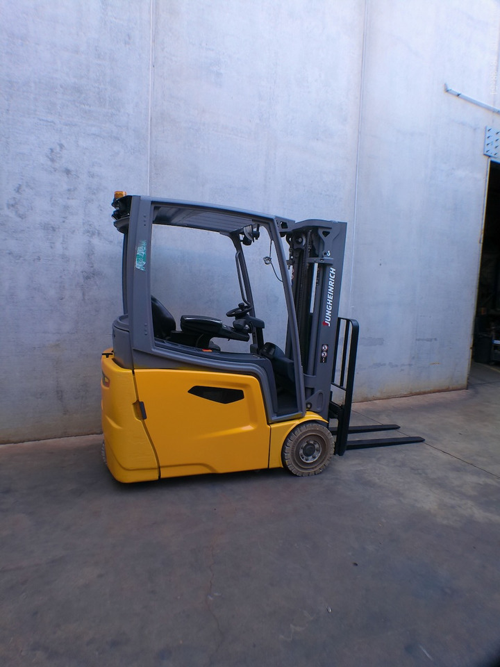 Jungheinrich EFG 216k 440 DZ - Chariot élévateur électrique: photos 2 Jungheinrich EFG 216k 440 DZ - Chariot élévateur électrique: photos 2