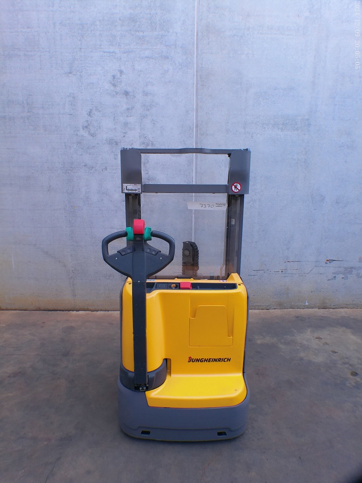 Jungheinrich EJC 110 250 ZZ - Gerbeur: photos 5 Jungheinrich EJC 110 250 ZZ - Gerbeur: photos 5