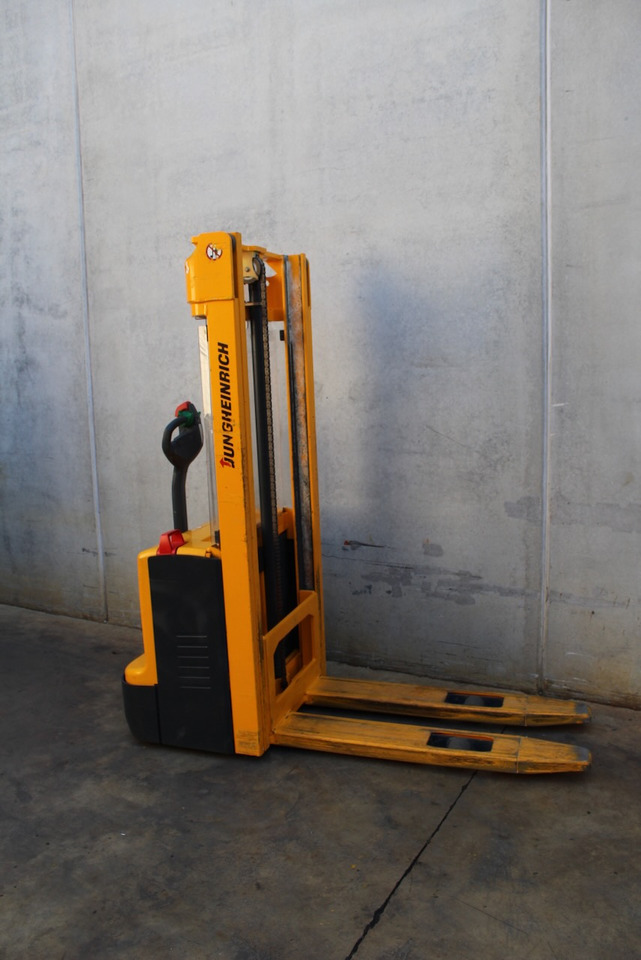 Jungheinrich EJC 110 290 ZT - Gerbeur: photos 4 Jungheinrich EJC 110 290 ZT - Gerbeur: photos 4