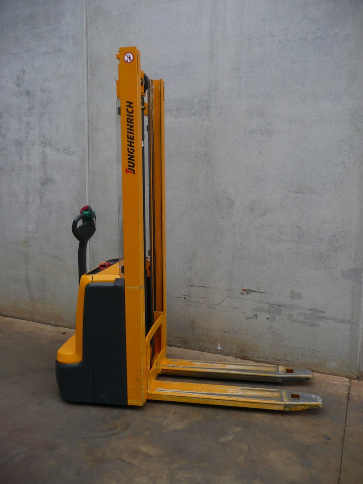 Jungheinrich EJC 110 360 ZT - Gerbeur: photos 4 Jungheinrich EJC 110 360 ZT - Gerbeur: photos 4