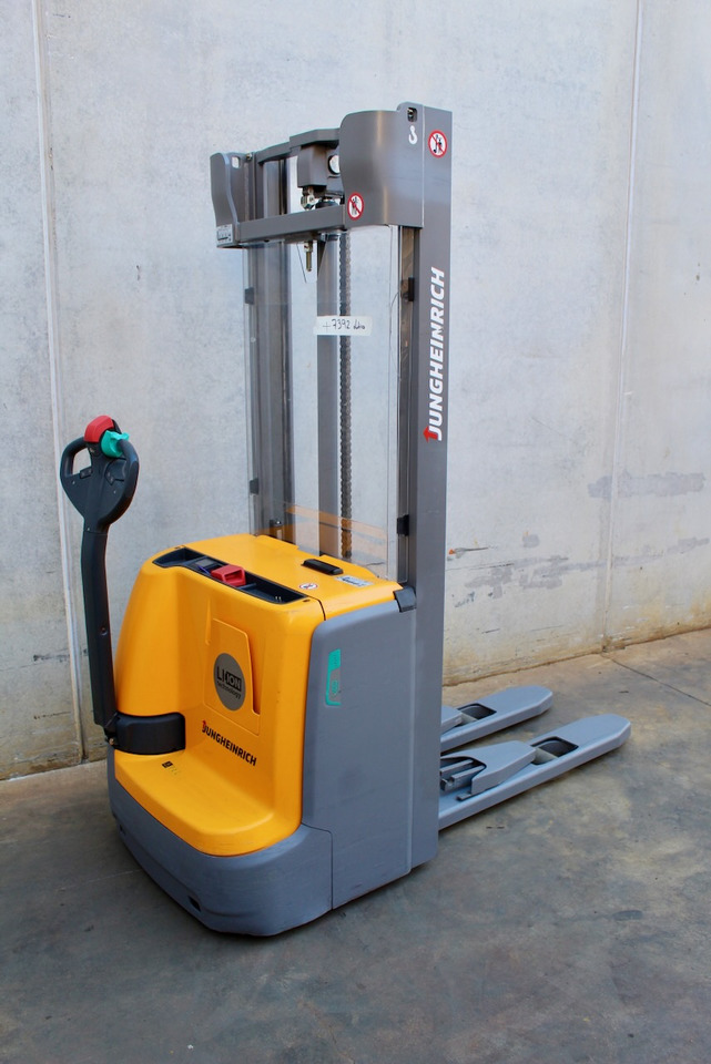 Jungheinrich EJC 212 320 ZT LI-ION - Gerbeur: photos 3 Jungheinrich EJC 212 320 ZT LI-ION - Gerbeur: photos 3
