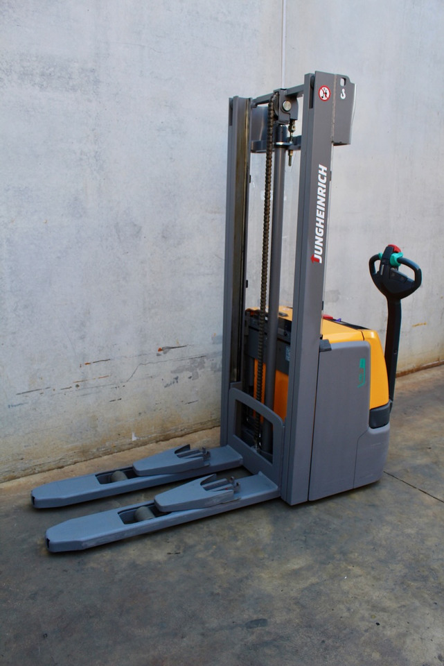 Jungheinrich EJC 212 320 ZT LI-ION - Gerbeur: photos 2 Jungheinrich EJC 212 320 ZT LI-ION - Gerbeur: photos 2