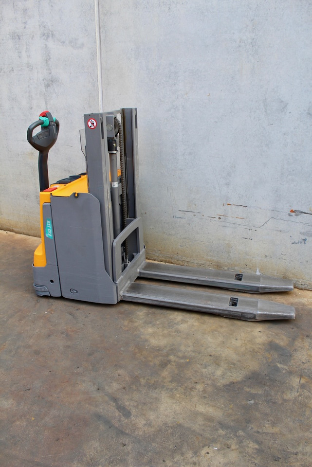 Jungheinrich EJD 118 166 ZT - Gerbeur: photos 4 Jungheinrich EJD 118 166 ZT - Gerbeur: photos 4