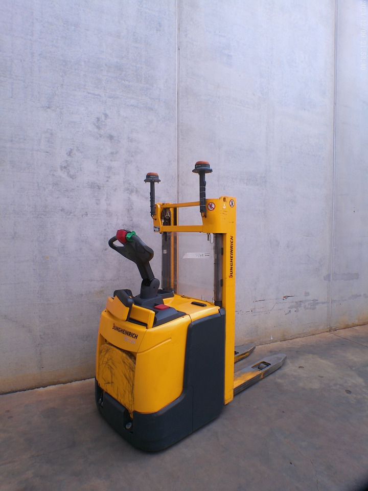 Jungheinrich ERC 216 240 ZT - Gerbeur: photos 3 Jungheinrich ERC 216 240 ZT - Gerbeur: photos 3