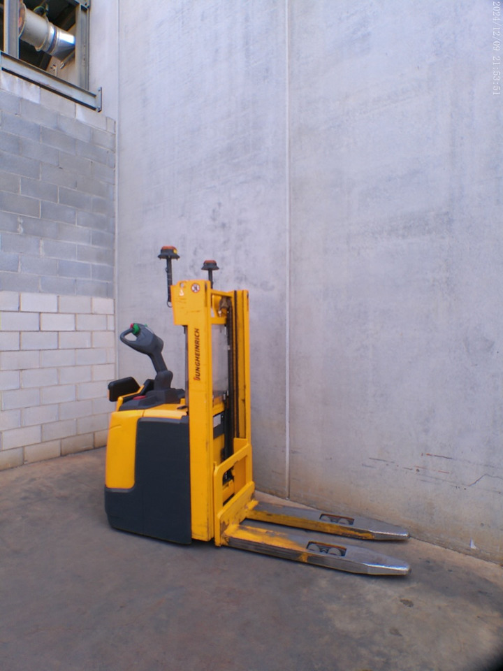 Jungheinrich ERC 216 240 ZT - Gerbeur: photos 4 Jungheinrich ERC 216 240 ZT - Gerbeur: photos 4