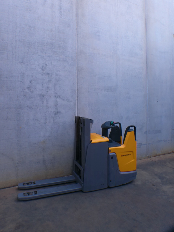 Jungheinrich ERD 220 290 DT - Gerbeur: photos 2 Jungheinrich ERD 220 290 DT - Gerbeur: photos 2