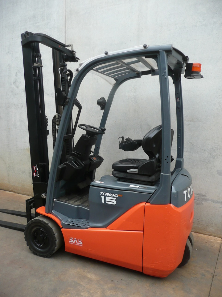 Toyota 8FBE15T - Chariot élévateur électrique: photos 4 Toyota 8FBE15T - Chariot élévateur électrique: photos 4