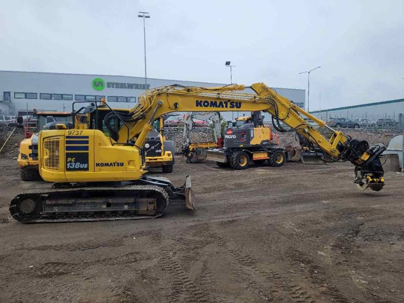 Komatsu PC 138 US-11 - Pelle sur chenille: photos 2 Komatsu PC 138 US-11 - Pelle sur chenille: photos 2