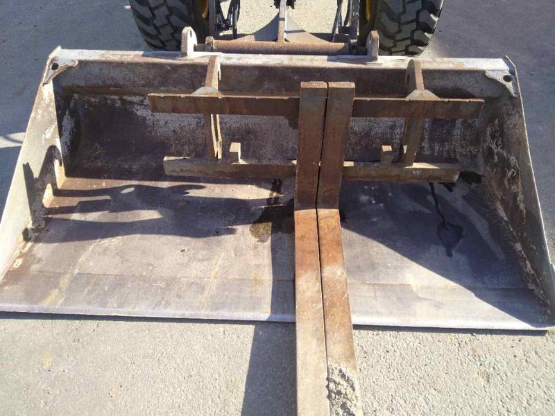 Volvo L 35 G - Chargeuse sur pneus: photos 5 Volvo L 35 G - Chargeuse sur pneus: photos 5